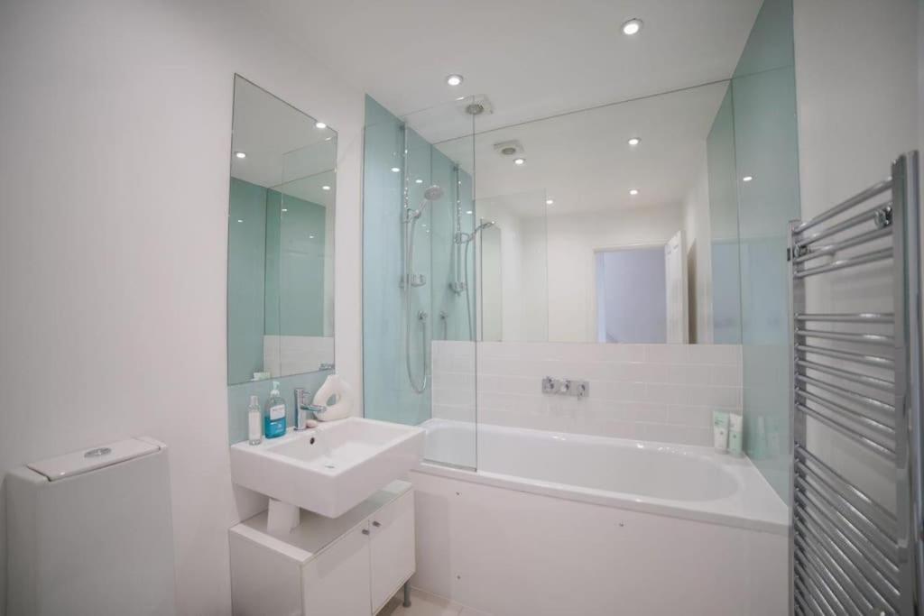 The Prestigious Residence with Modern Elegance