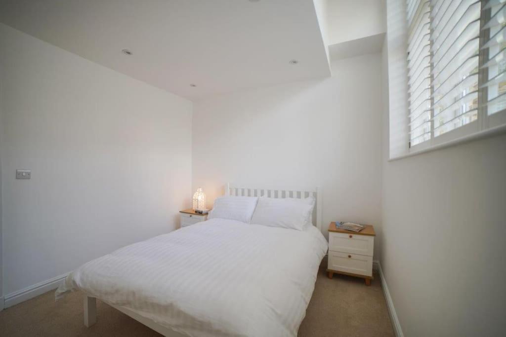 The Prestigious Residence with Modern Elegance