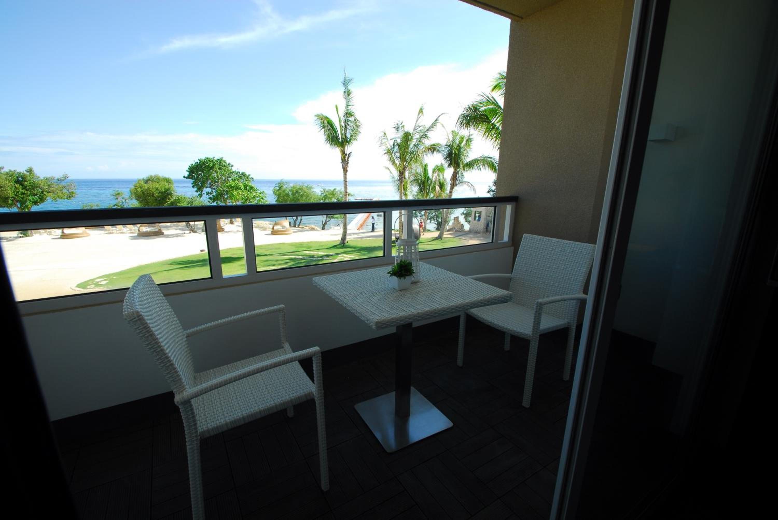 BE Grand Resort, Bohol