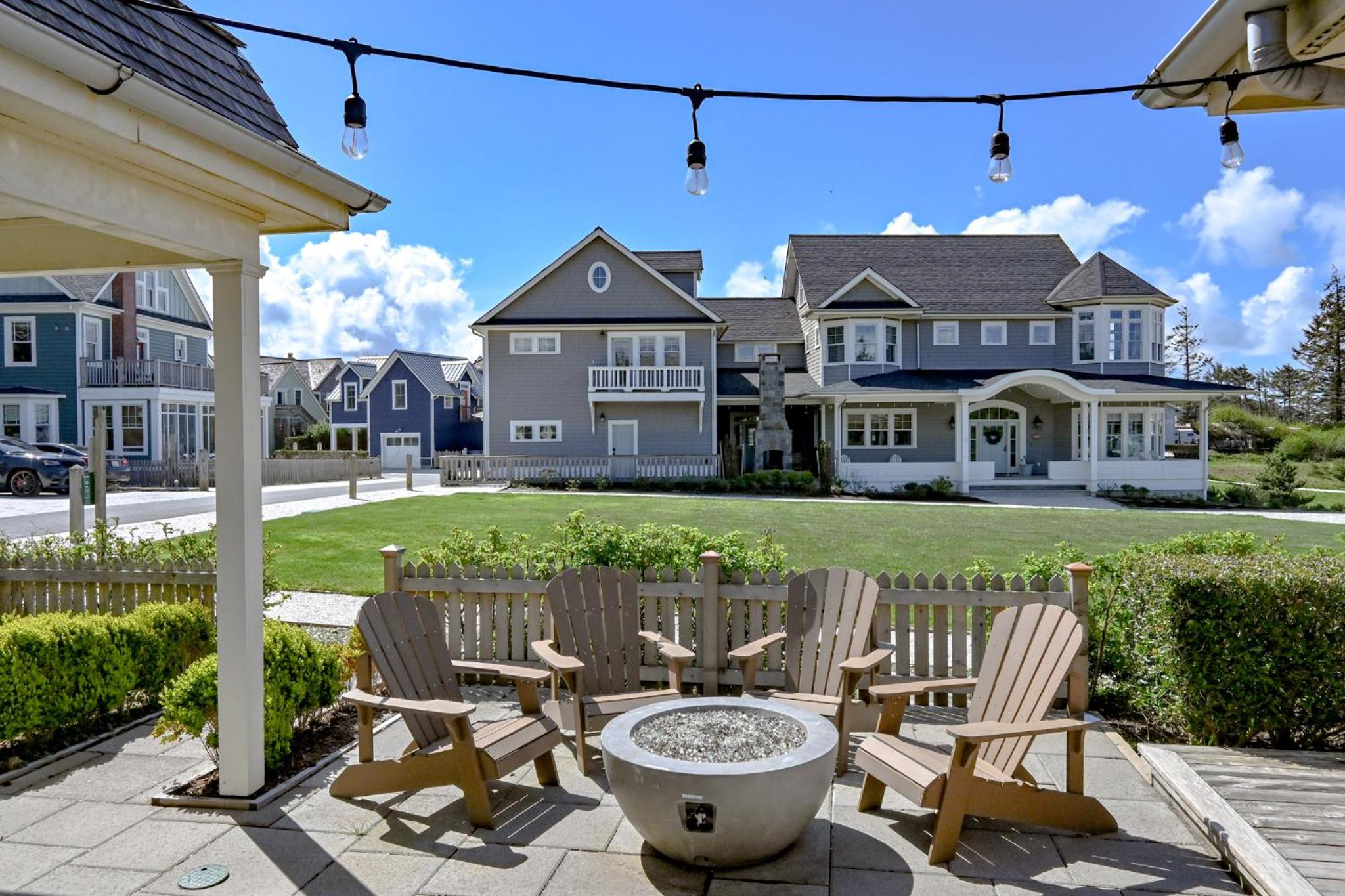 Eagles Nest by Seabrook Hospitality view 3