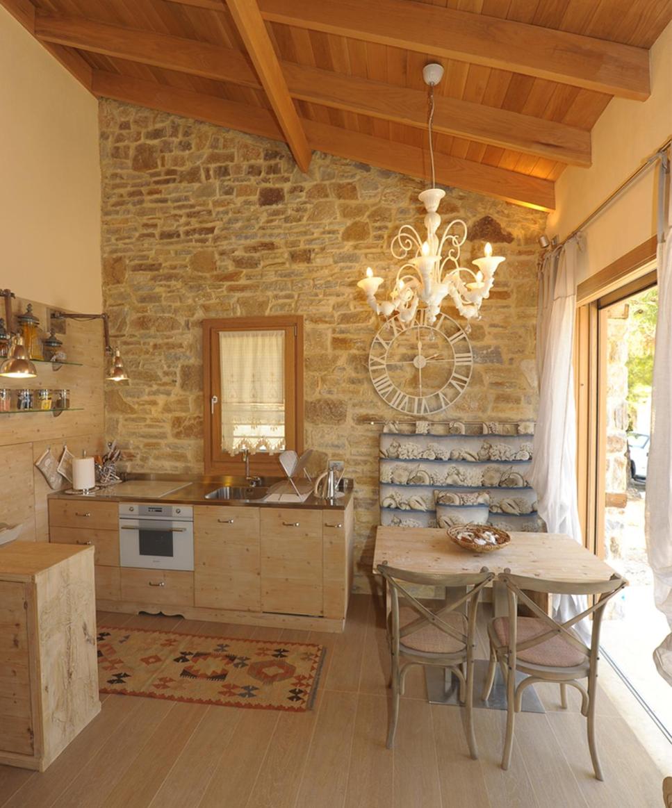 NOUS Village