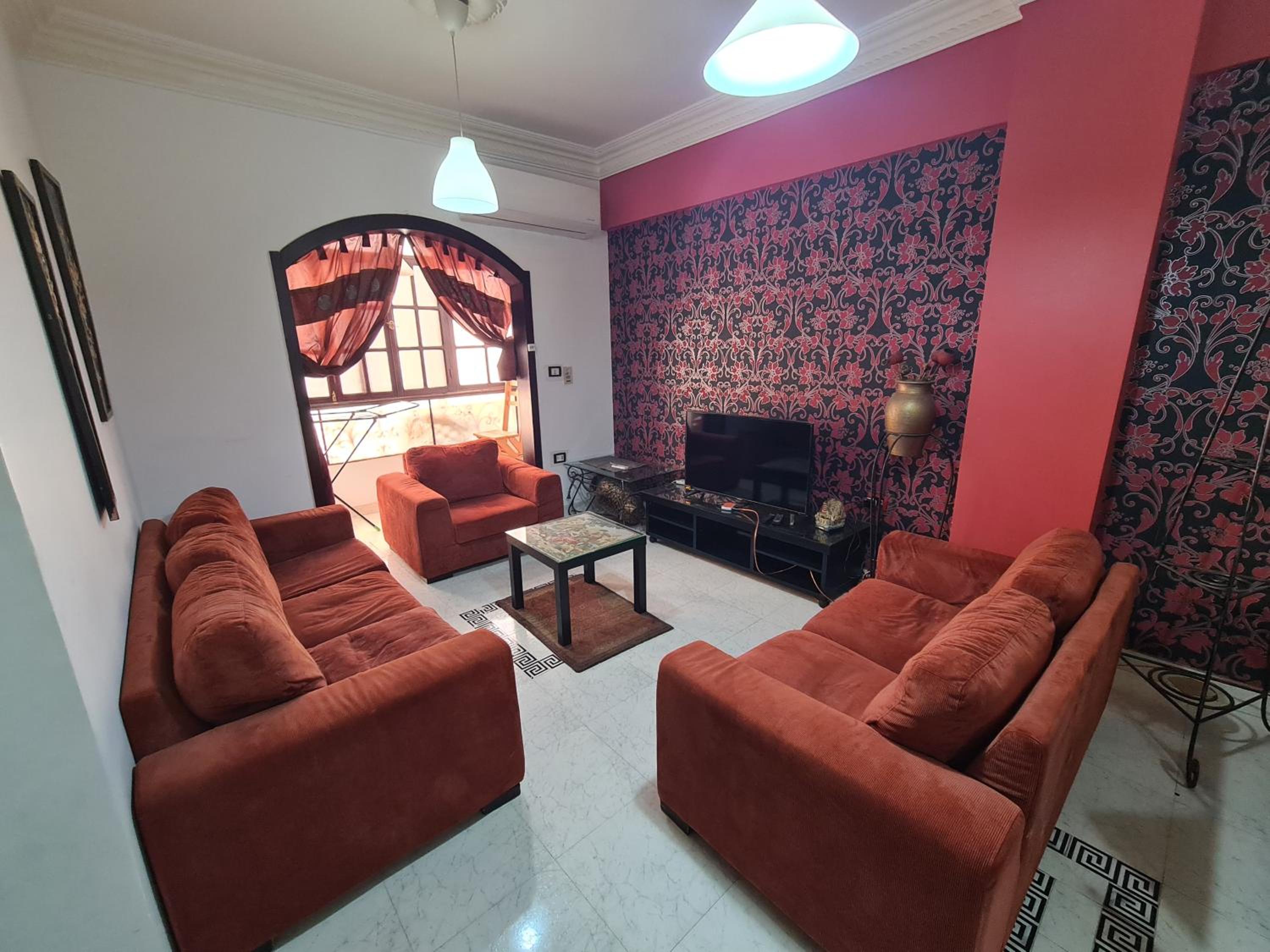 apartment luxury fully furnished close to hospital and Auc