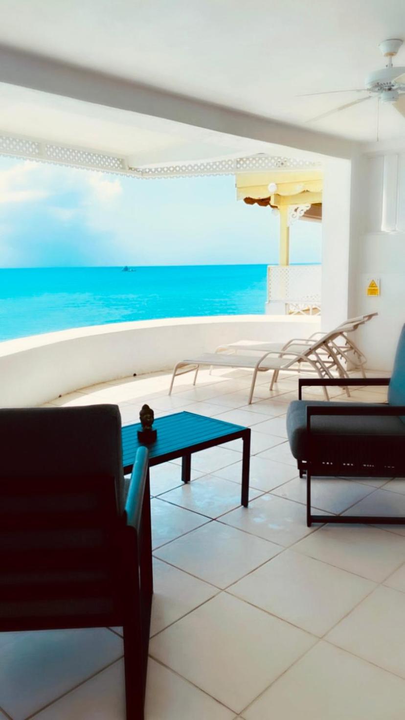 Purple Rain - Direct Seaviews, 2 Bedroom, 2 Bathroom, 3 Terrace Beachfront Bliss