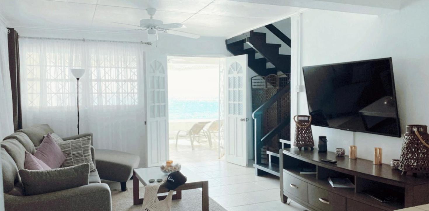Purple Rain - Direct Seaviews, 2 Bedroom, 2 Bathroom, 3 Terrace Beachfront Bliss