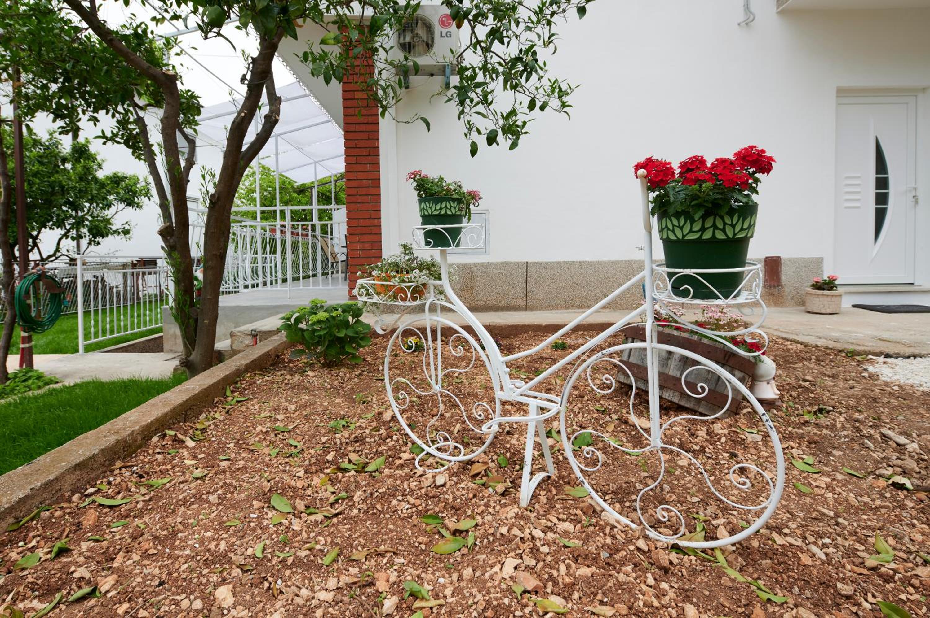 New 4* apartman Zoa in Trogir