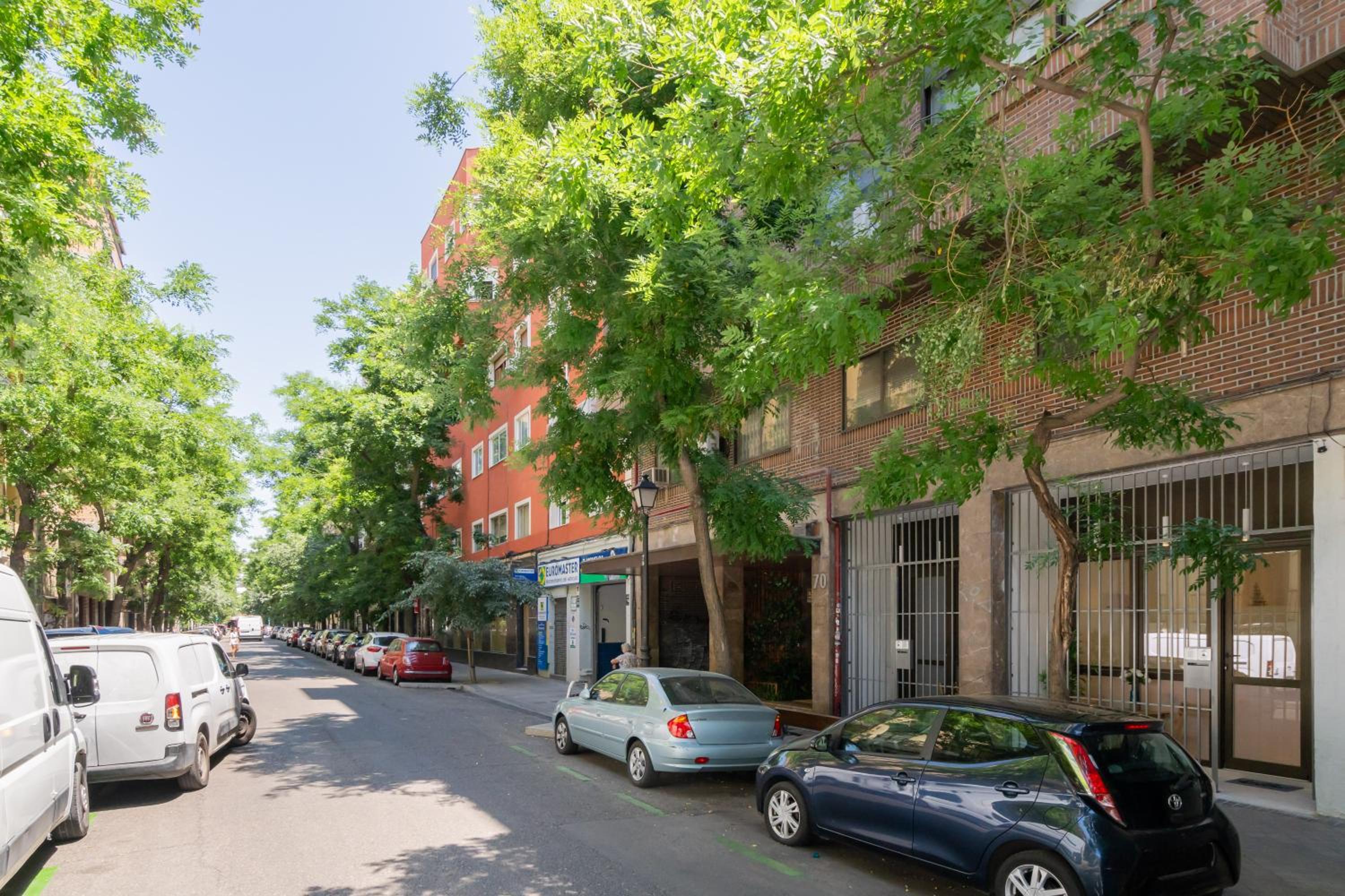 Flat in Chamberí with direct entrance BG