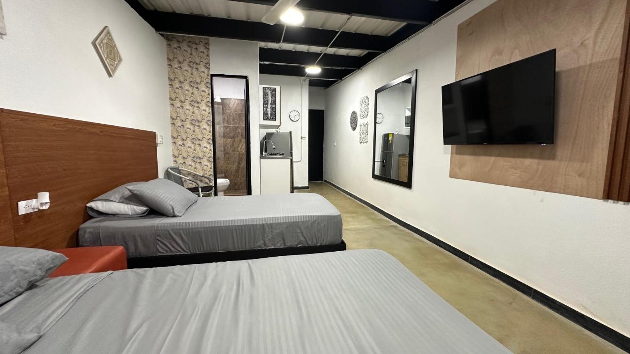 Malibu loft hotel