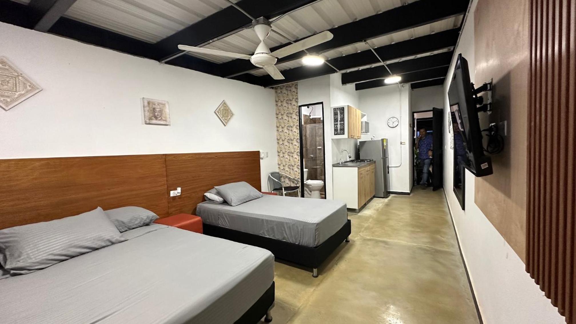 Malibu loft hotel