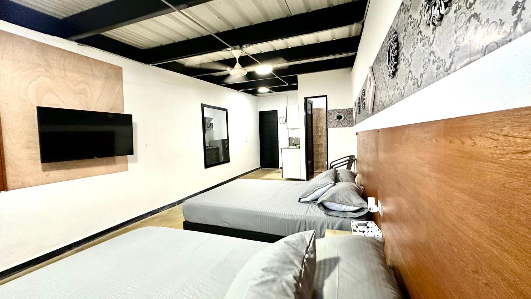 Malibu loft hotel