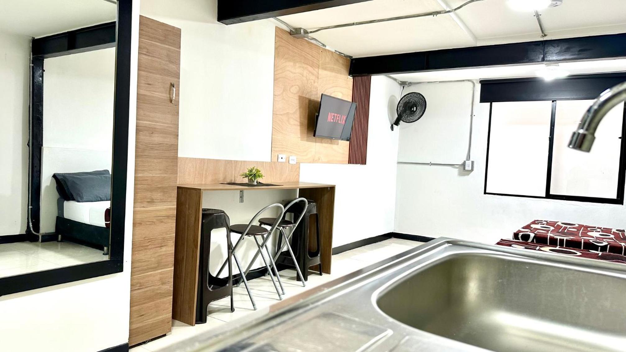 Malibu loft hotel