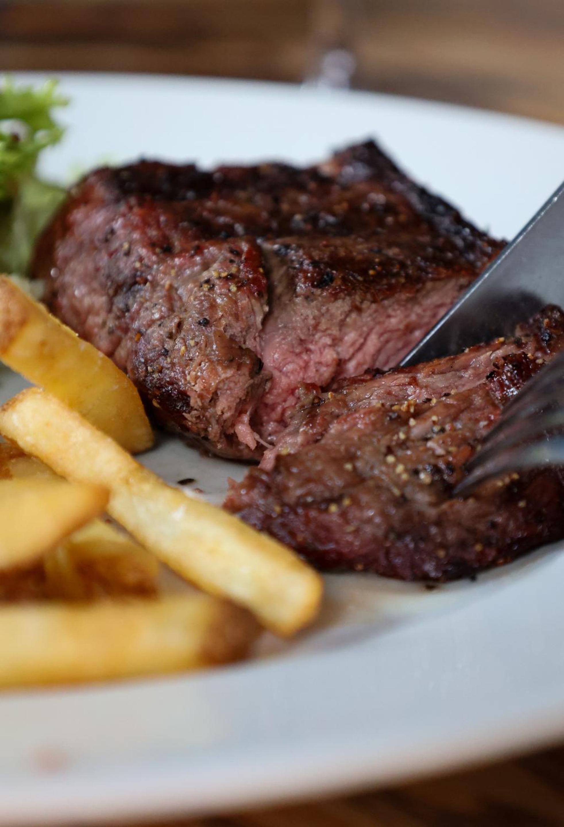 The Porterhouse Grill and Rooms