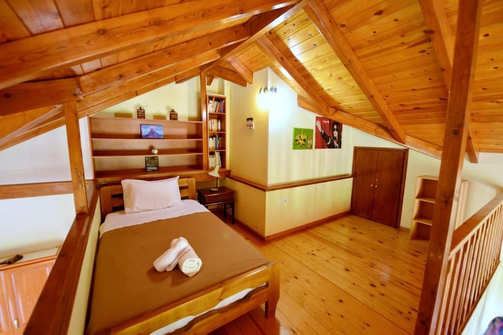 Villa Koroni