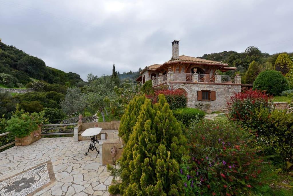 Villa Koroni