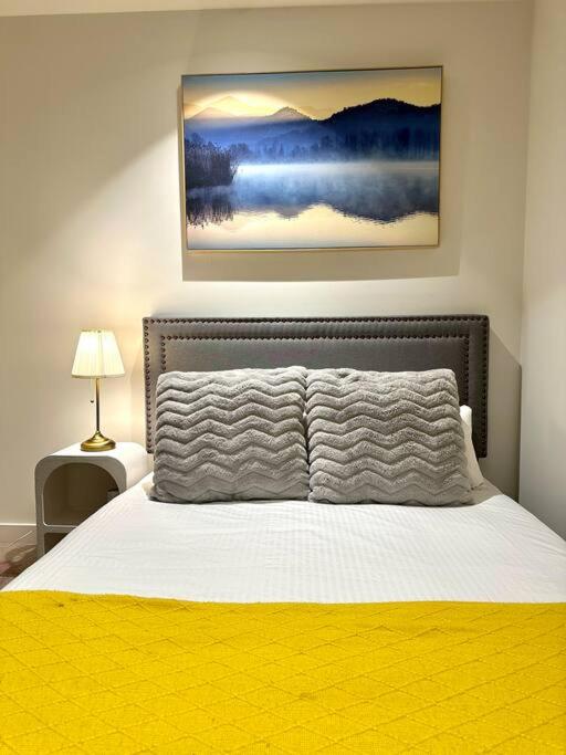 Melbourne Central 2BR Sanctuary