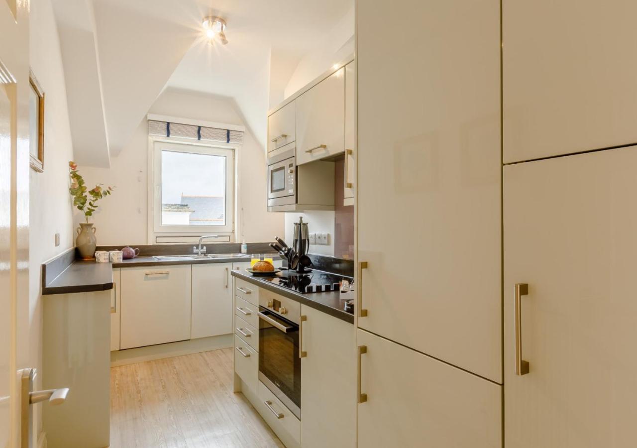 2 Bed in Torquay oc-w28110