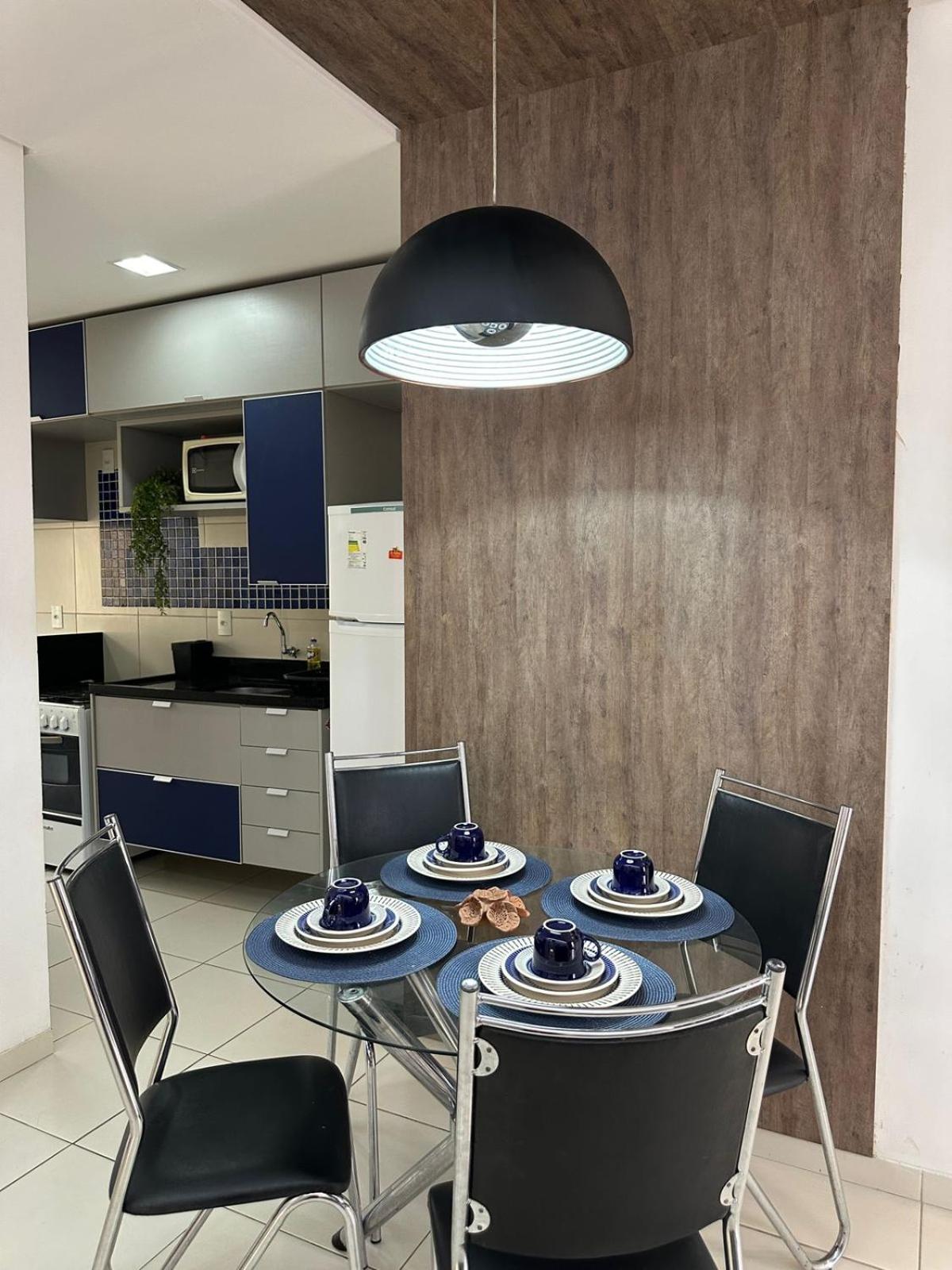Apartamento Cond Leão Dourado 01