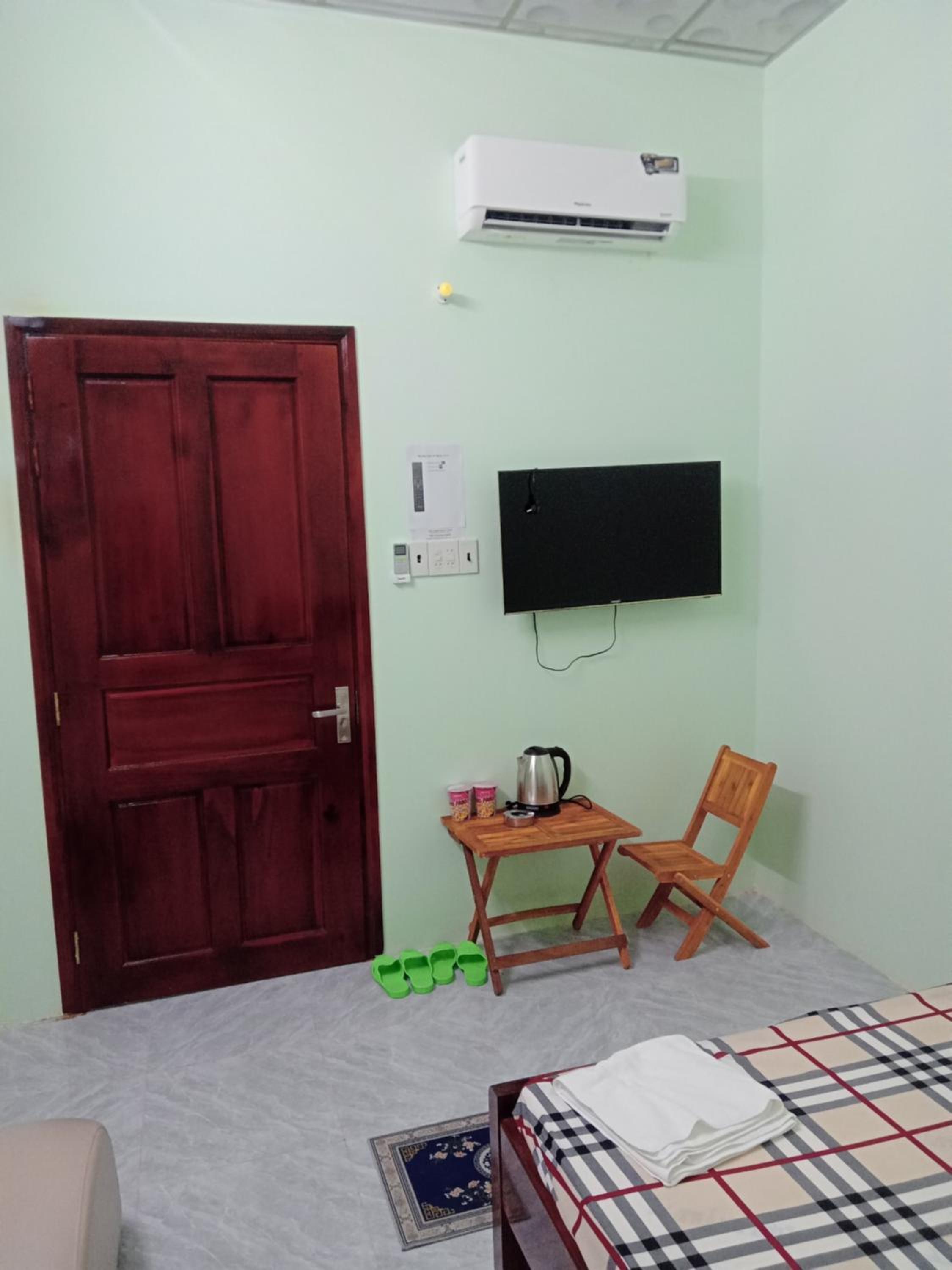 Nhà nghỉ Thái Cường