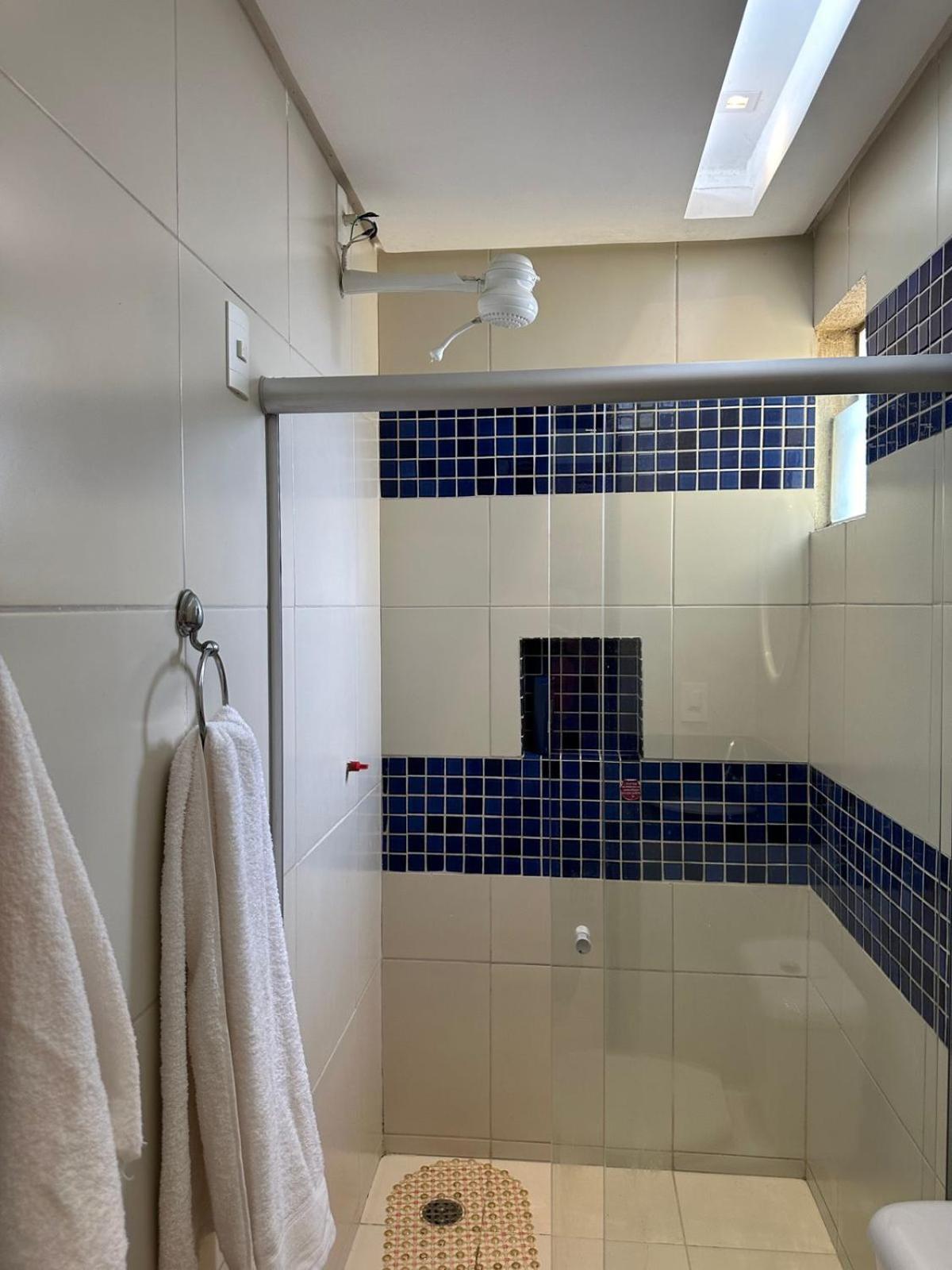Apartamento Cond Leão Dourado 01