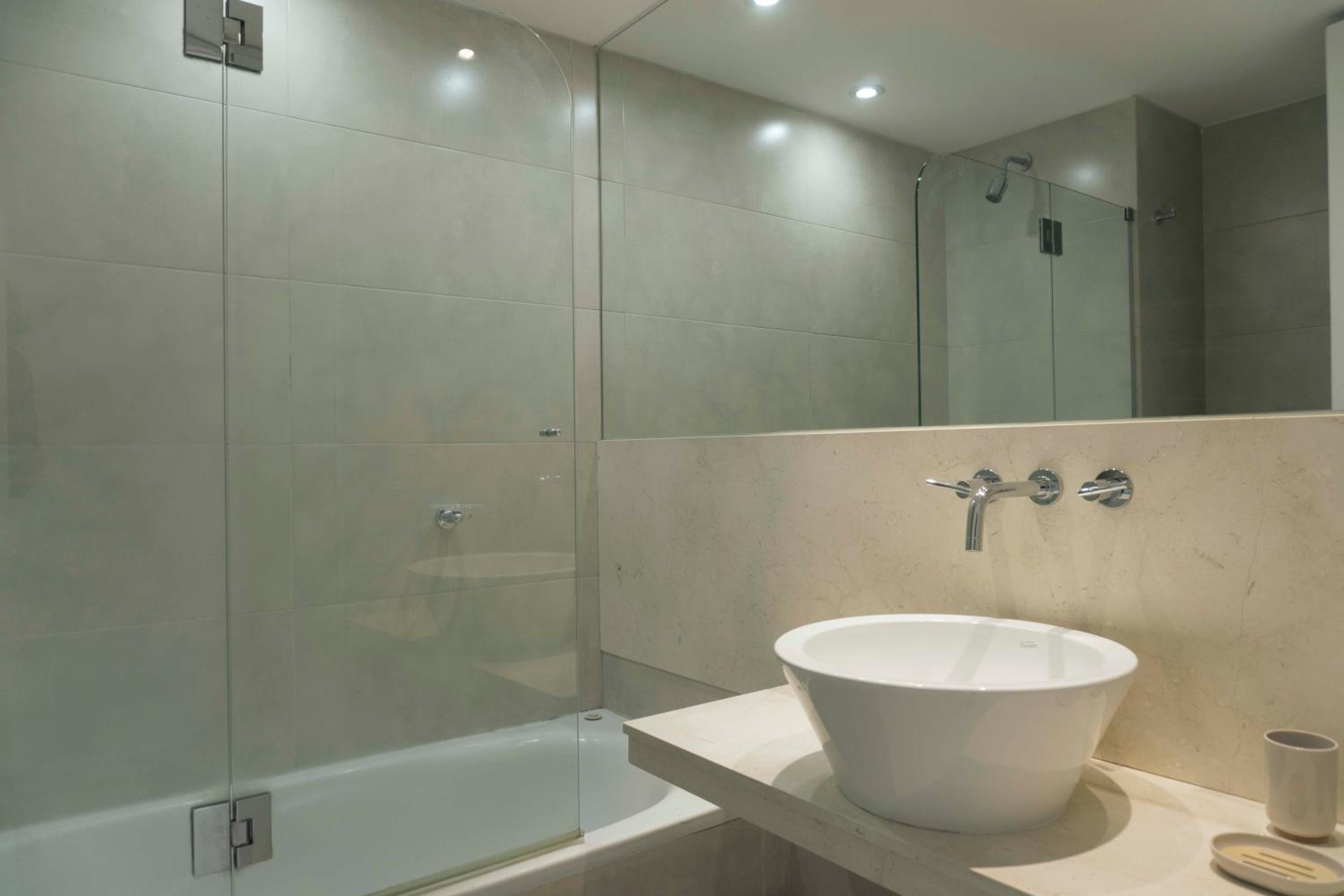 Palermo Apartamento Torre Topacio 2 Ambientes Premium con Baño, toilette y cochera