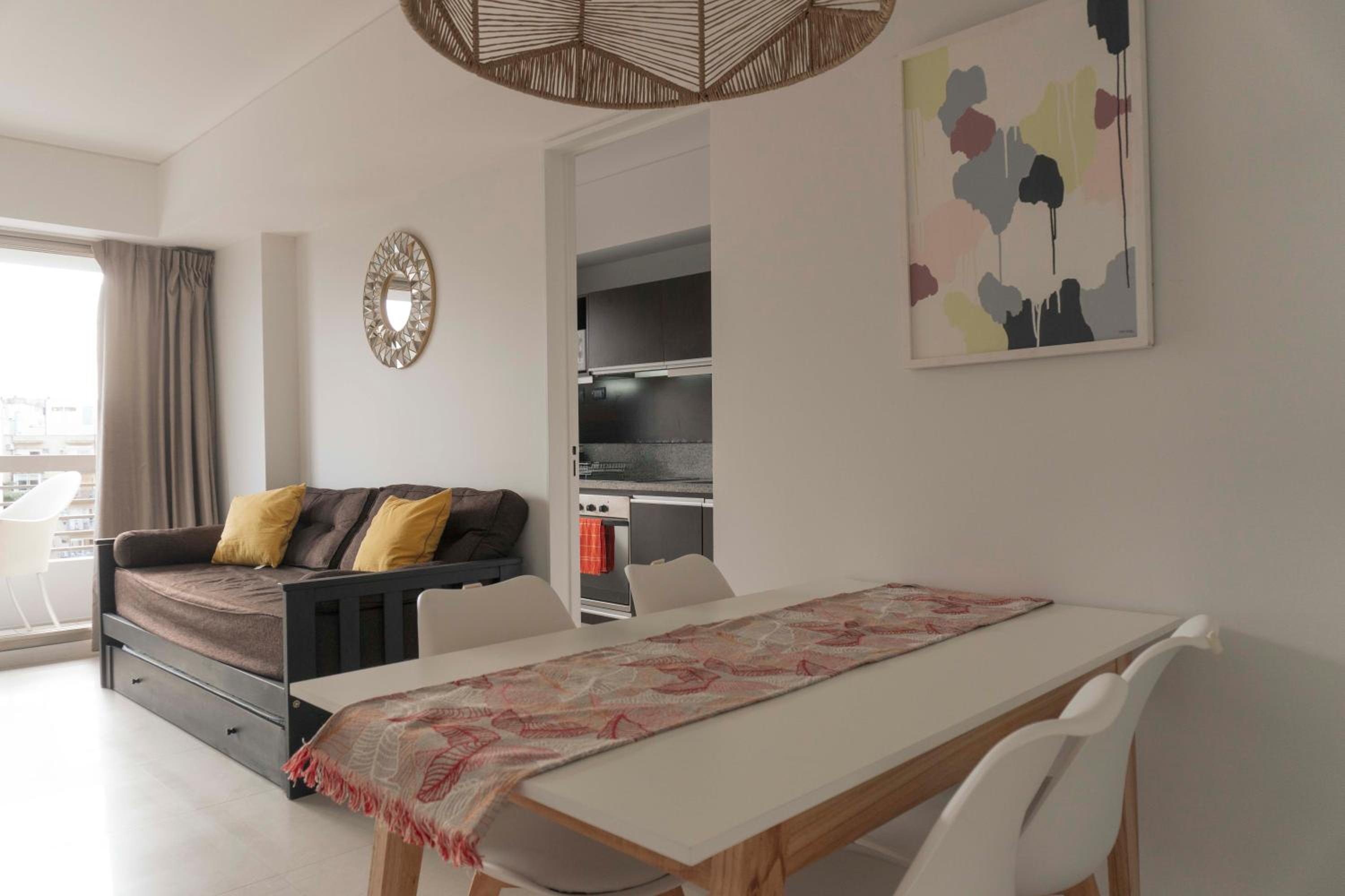 Palermo Apartamento Torre Topacio 2 Ambientes Premium con Baño, toilette y cochera