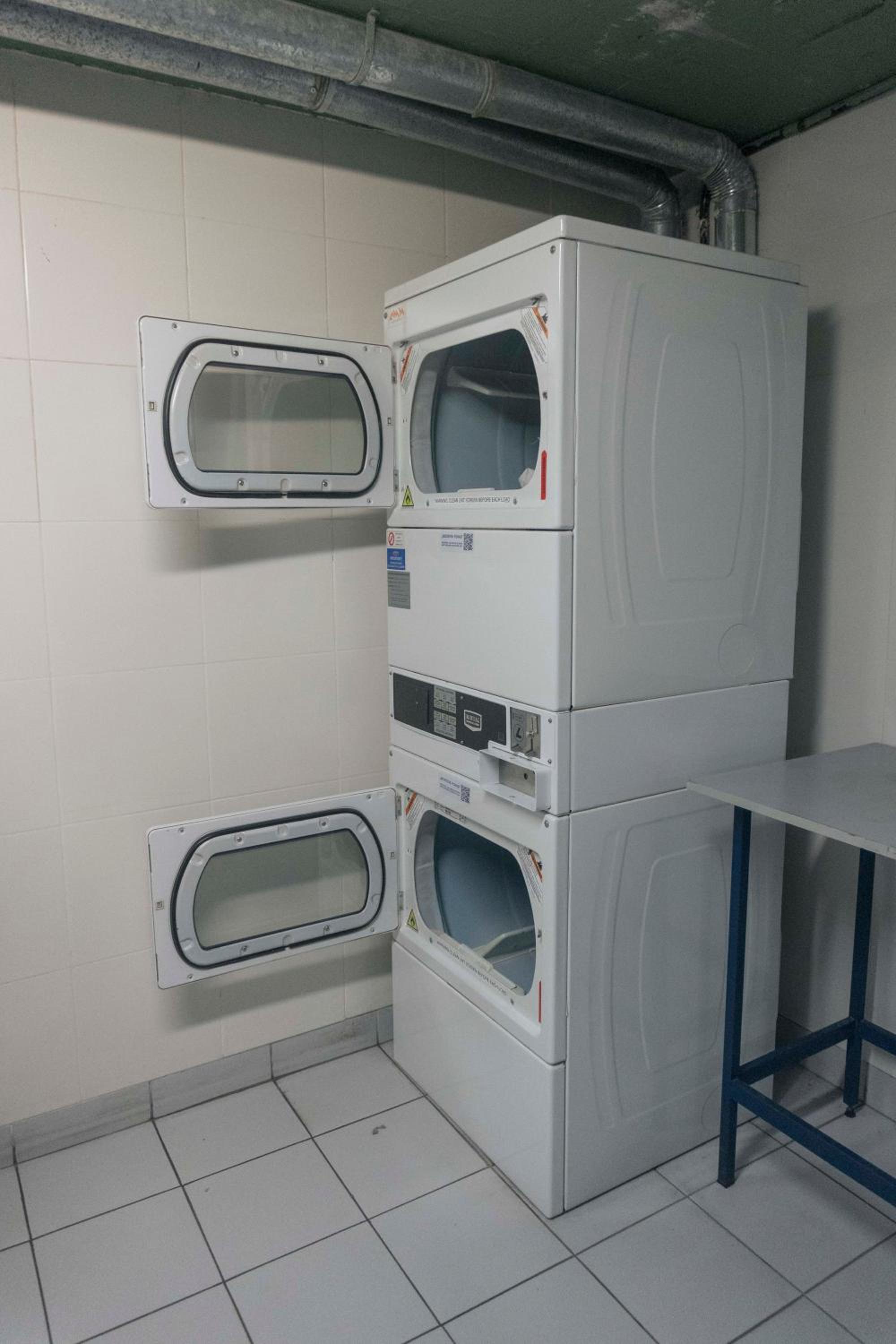 Palermo Apartamento Torre Topacio 2 Ambientes Premium con Baño, toilette y cochera