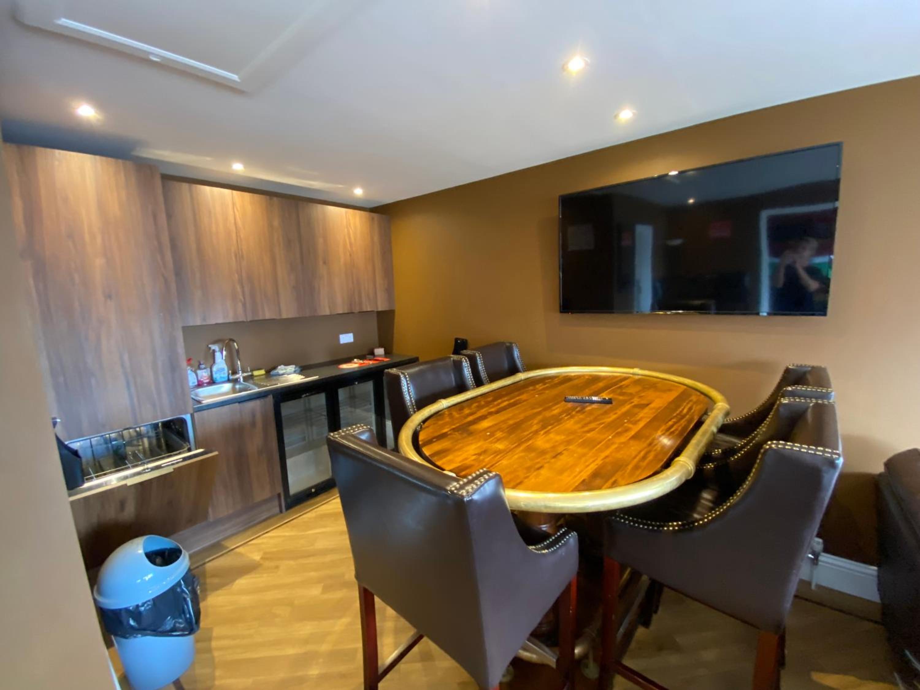 Parkside Guest House