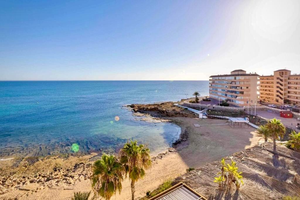 Apartamento con Vistas al Mar en Cabo Cervera