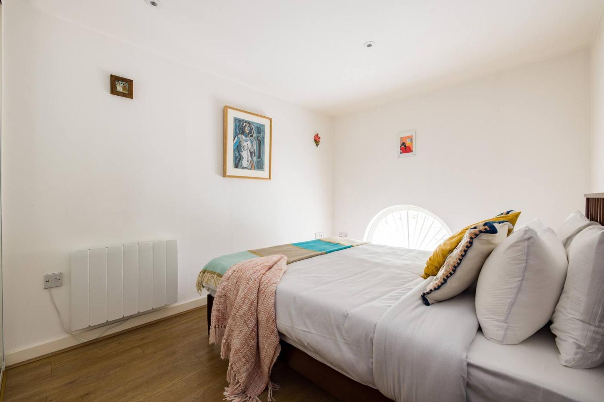 Wild Roses Serviced Apartments - City Airport