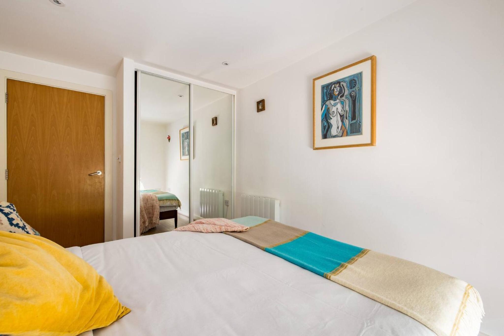 Wild Roses Serviced Apartments - City Airport