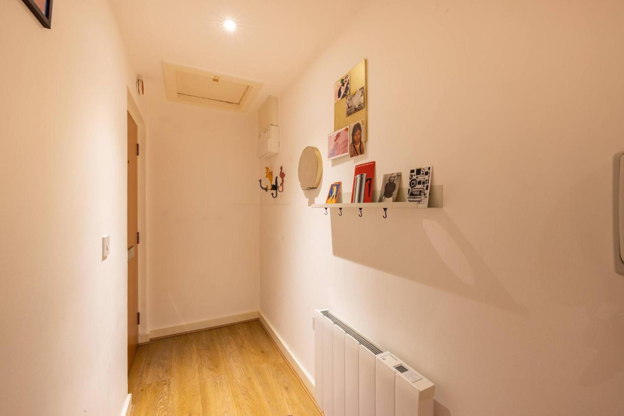 Wild Roses Serviced Apartments - City Airport