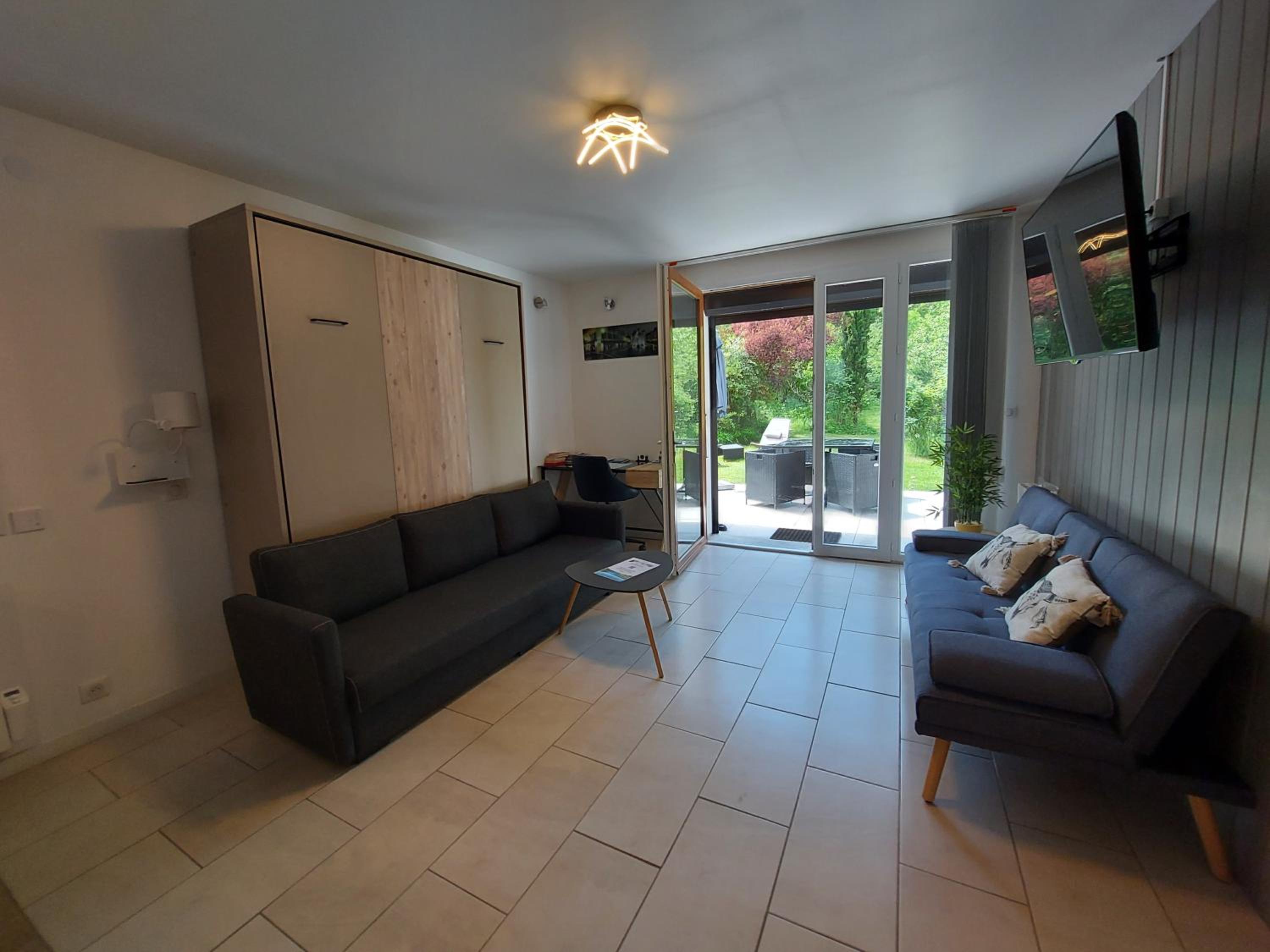 Rare, cosy studio terrasse au coeur de St-Jorioz, photo 2