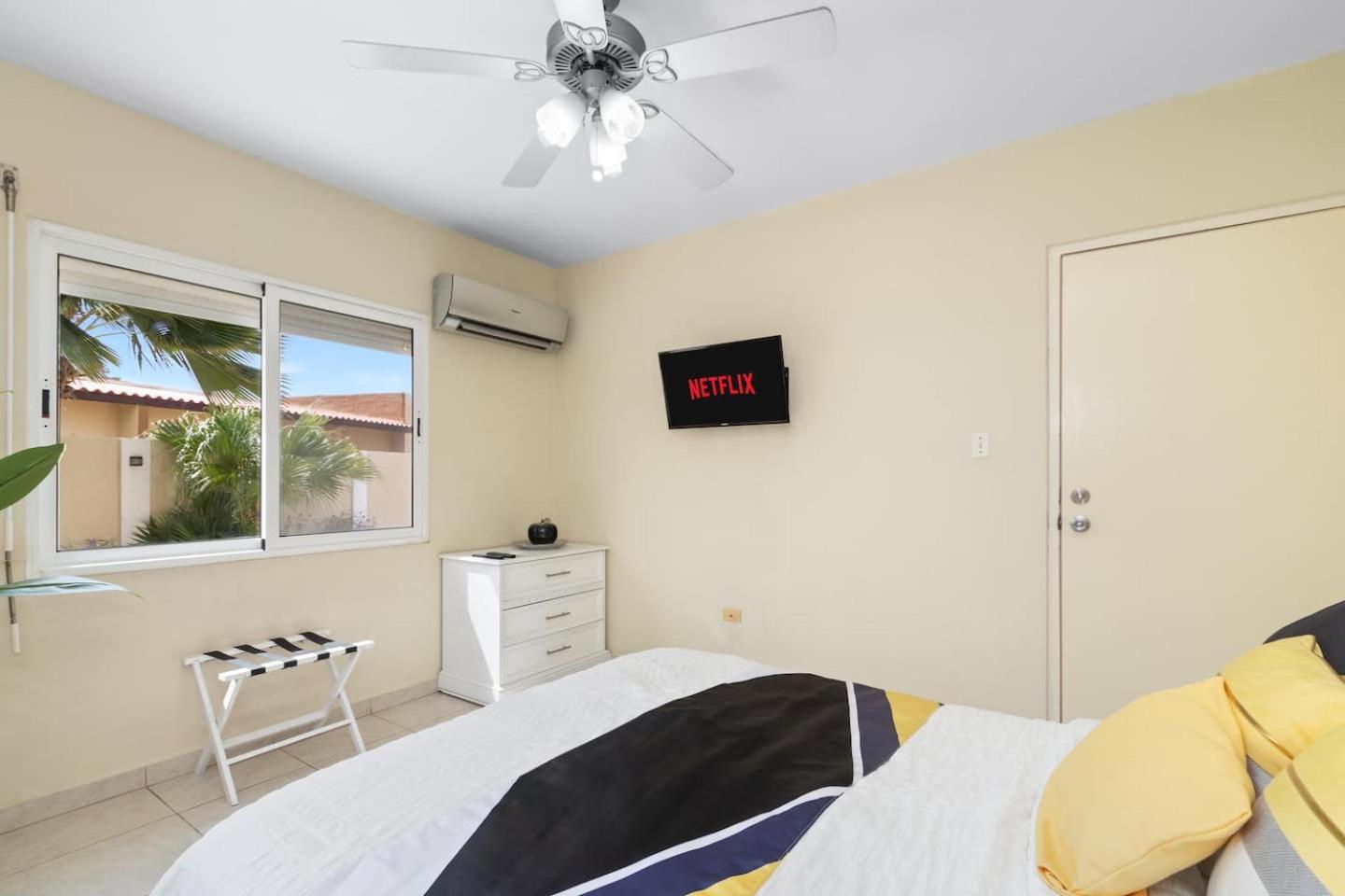 Casa Salty Sea Breeze 4mins To Palm Beach