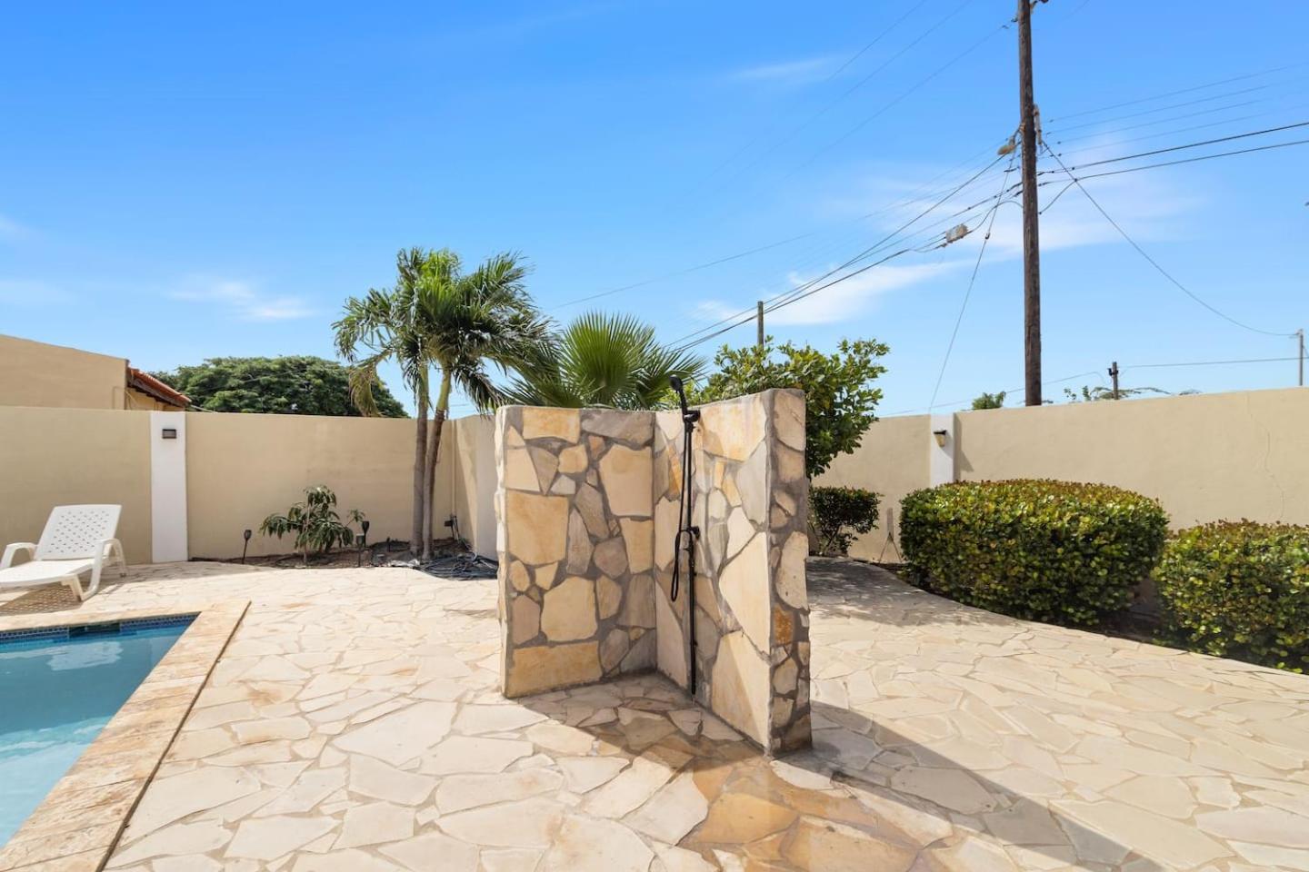 Casa Salty Sea Breeze 4mins To Palm Beach