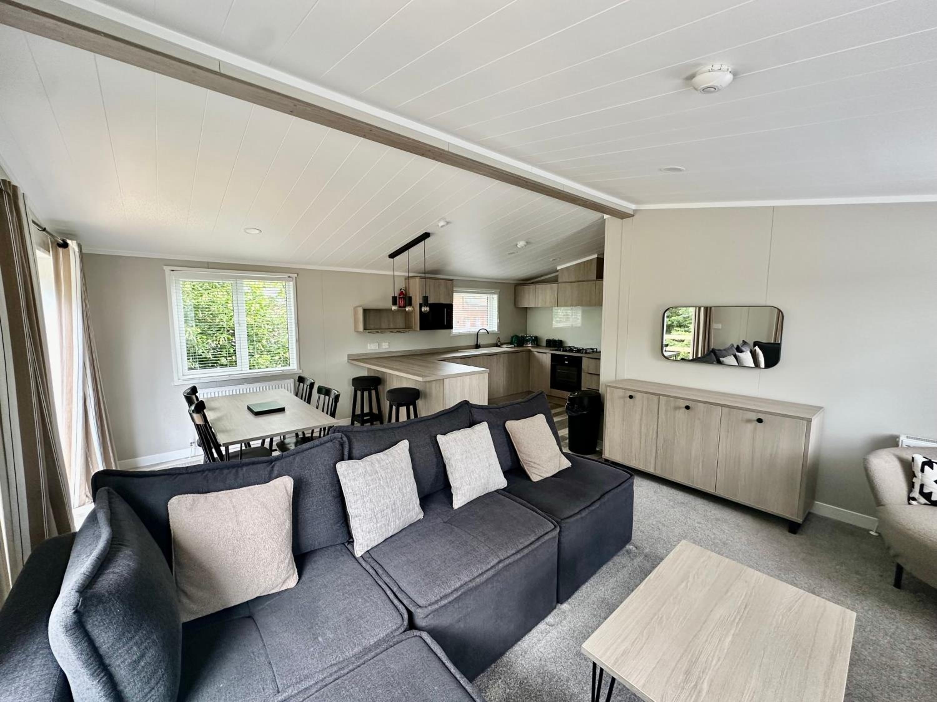 Cackle hill lakes, heron lodge