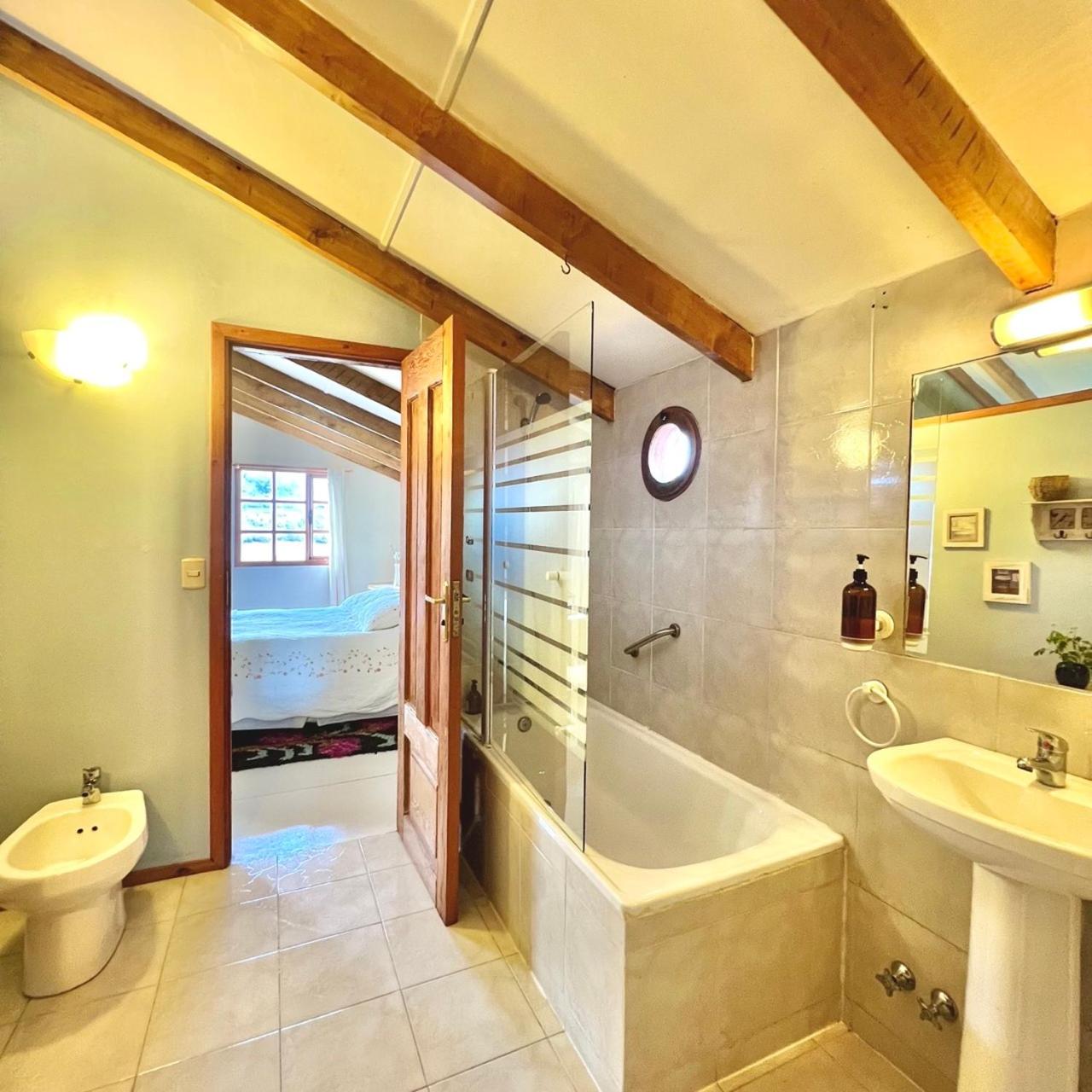 La Mar / Casa Palafito