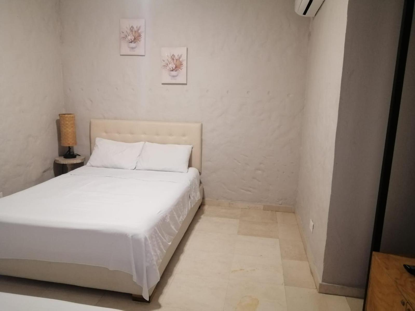 Capitel Hostel
