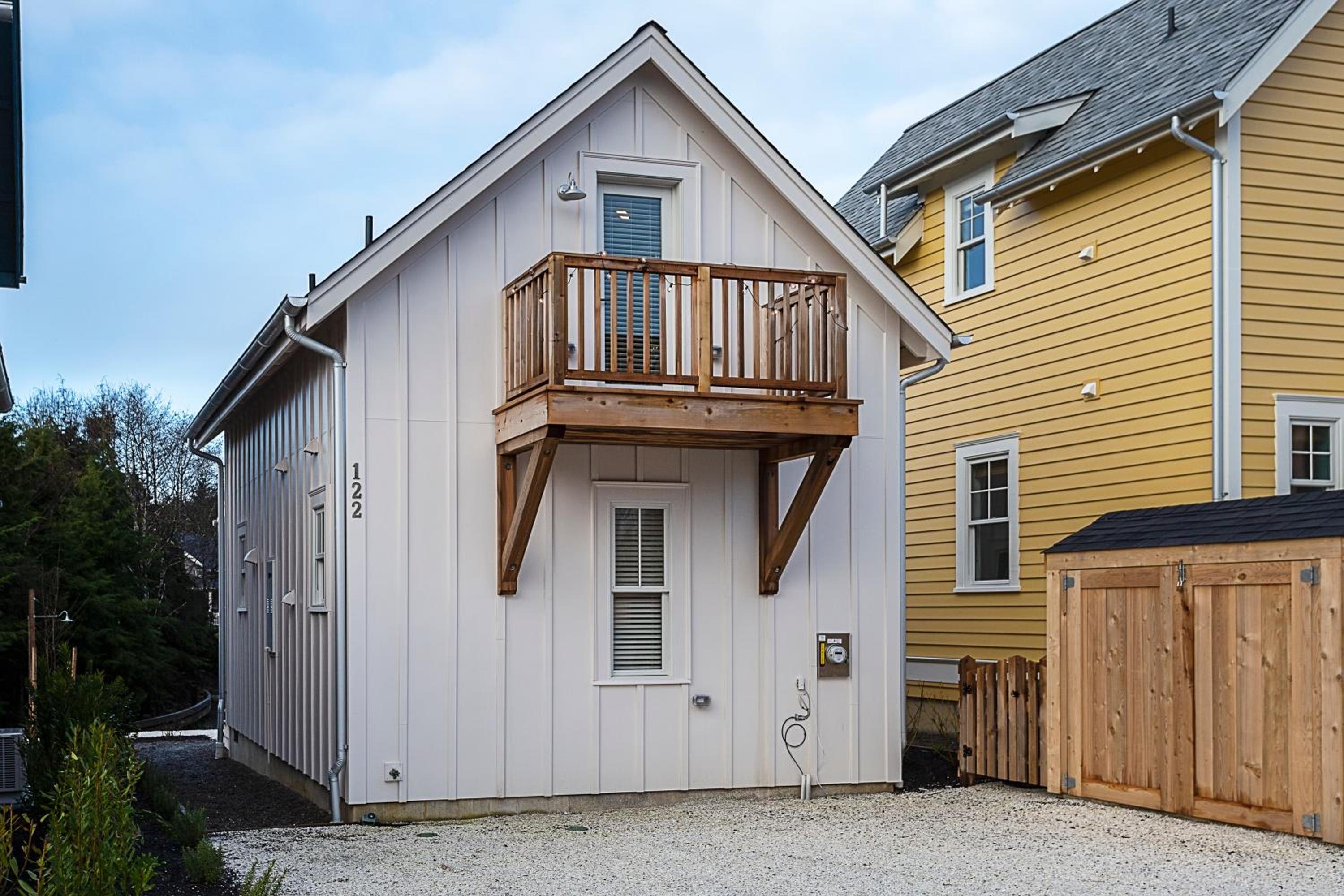 Half Pint by Seabrook Hospitality view 5