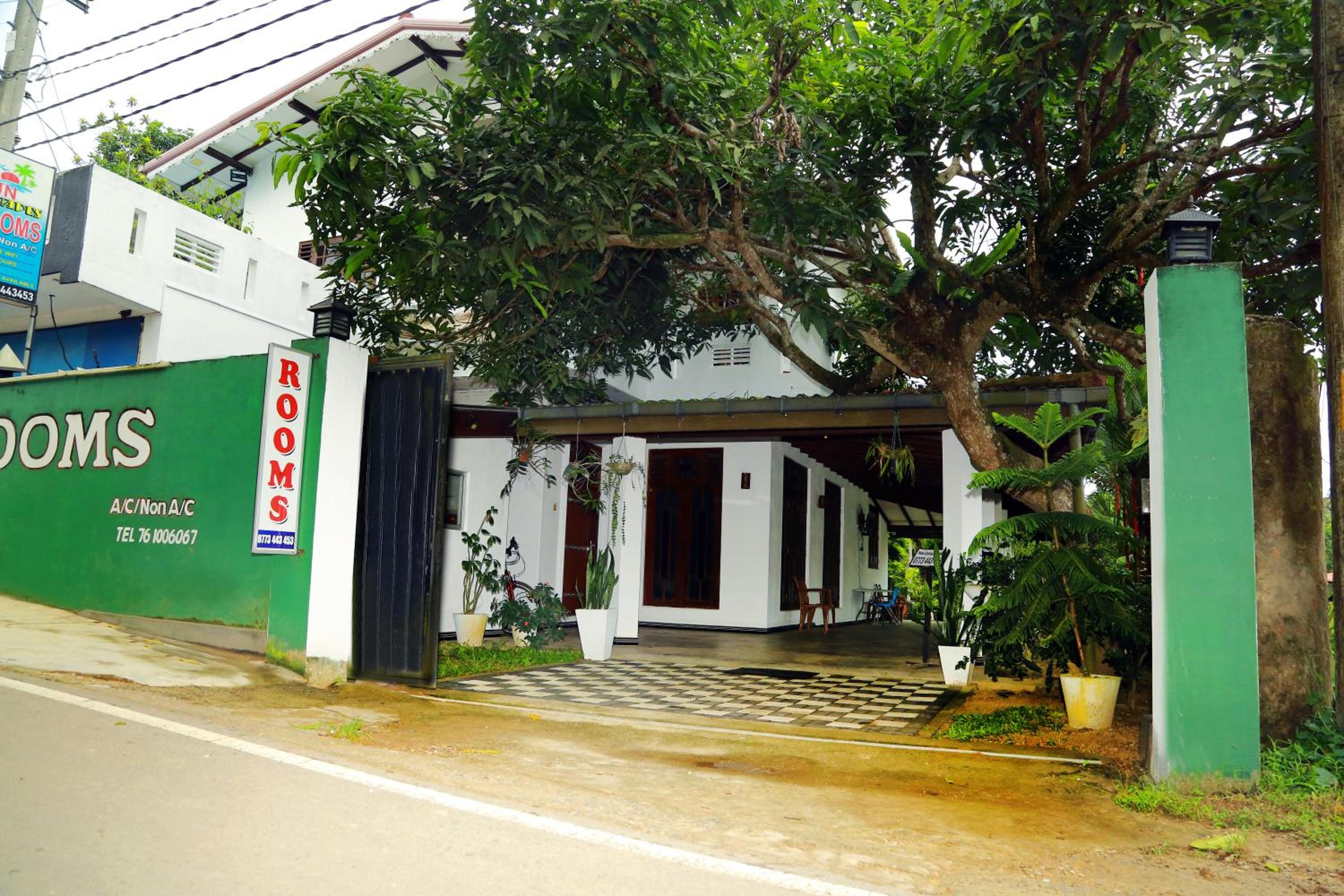 Photo 19