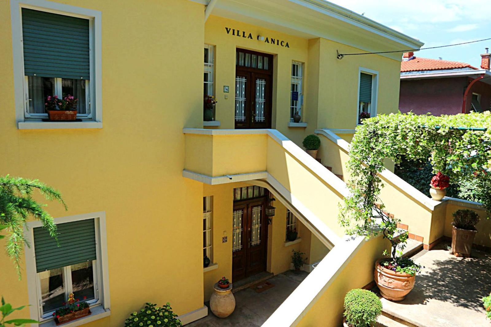 Apartman Villa Anica