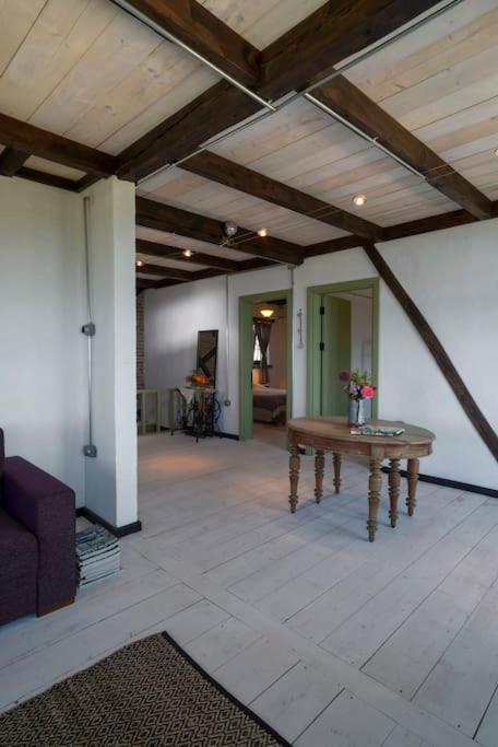 Enjoy the stunning lake view at Korpus Guest House view 3
