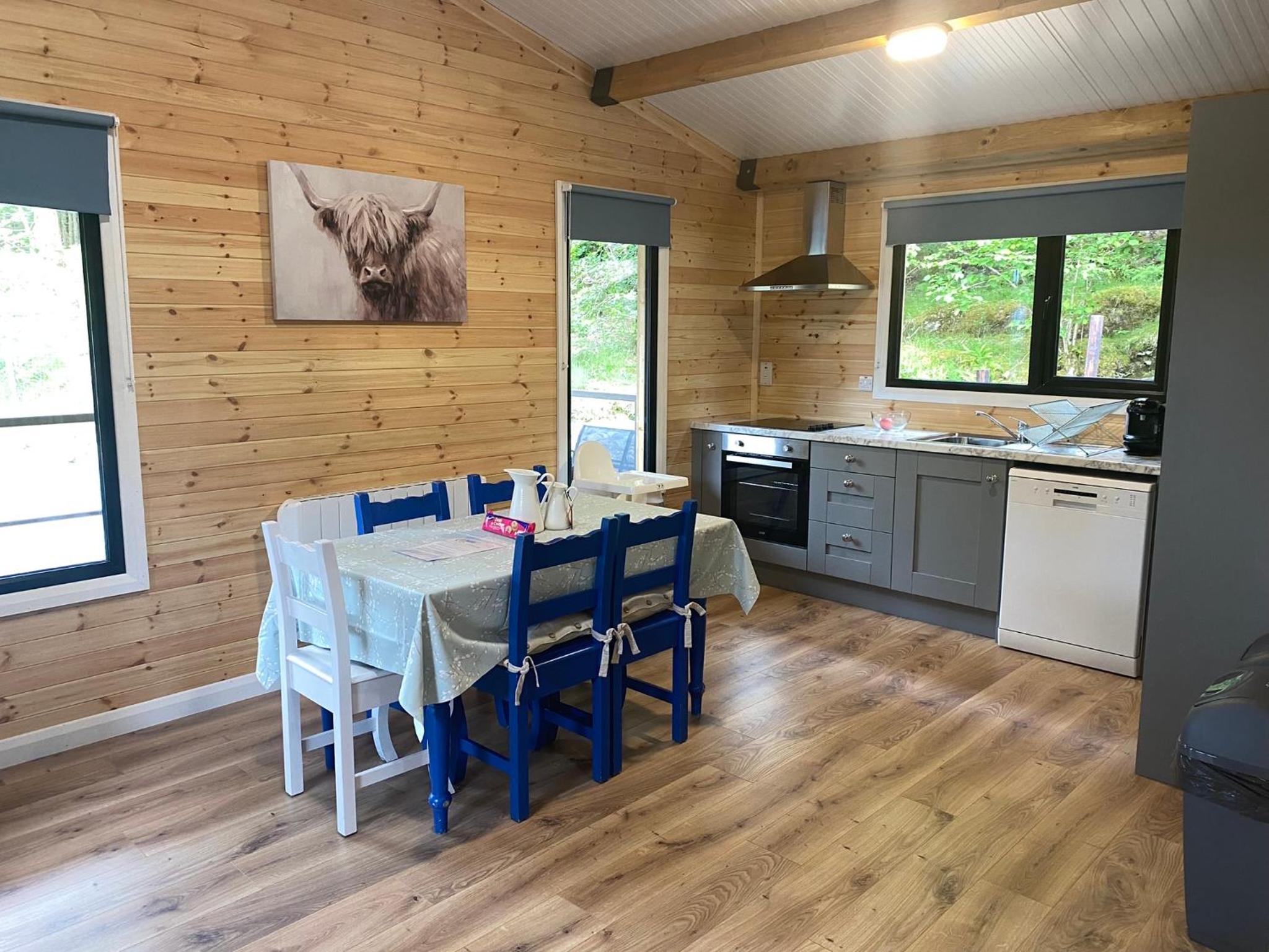 Rosies Cabin Maum view 5