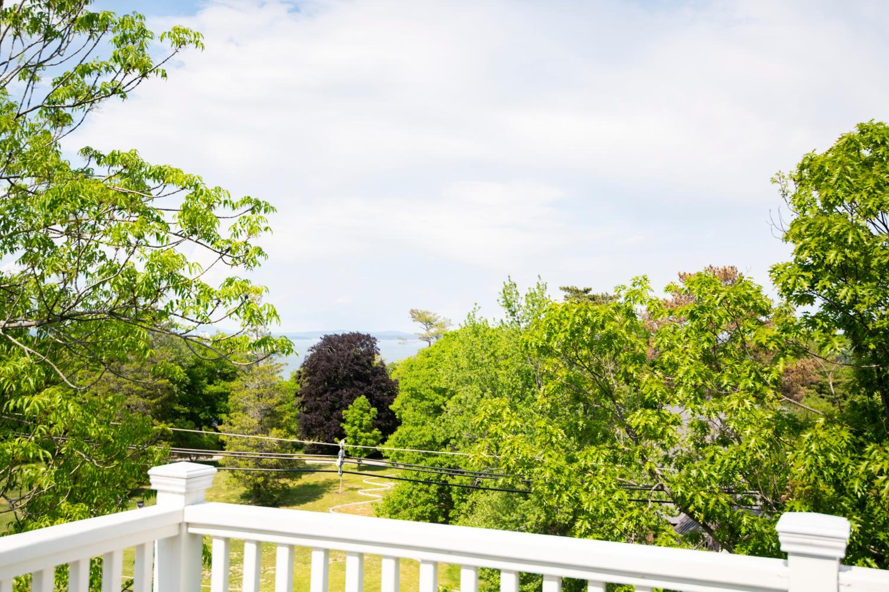 Cleftstone Inn