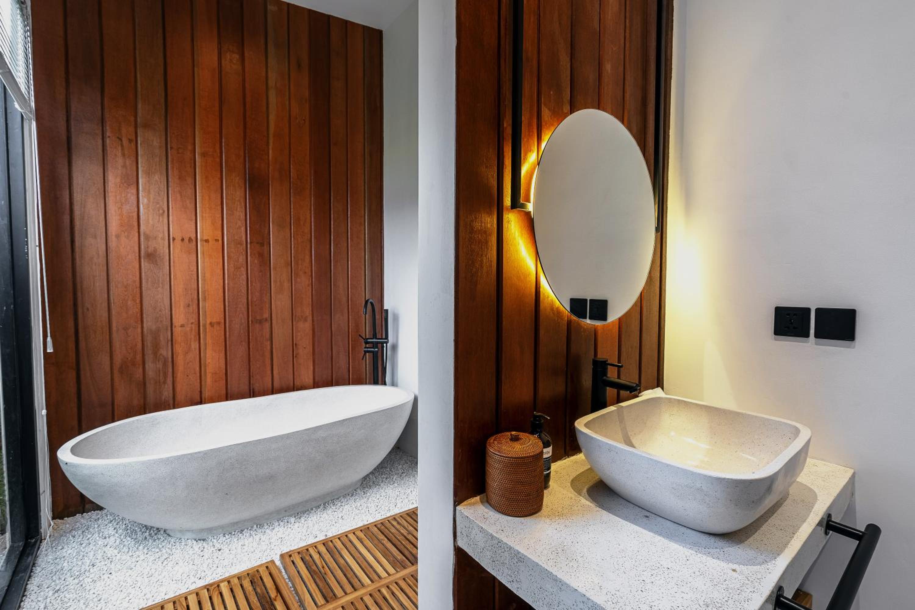 Blue Wave Villa by EVDEkimi Ubud