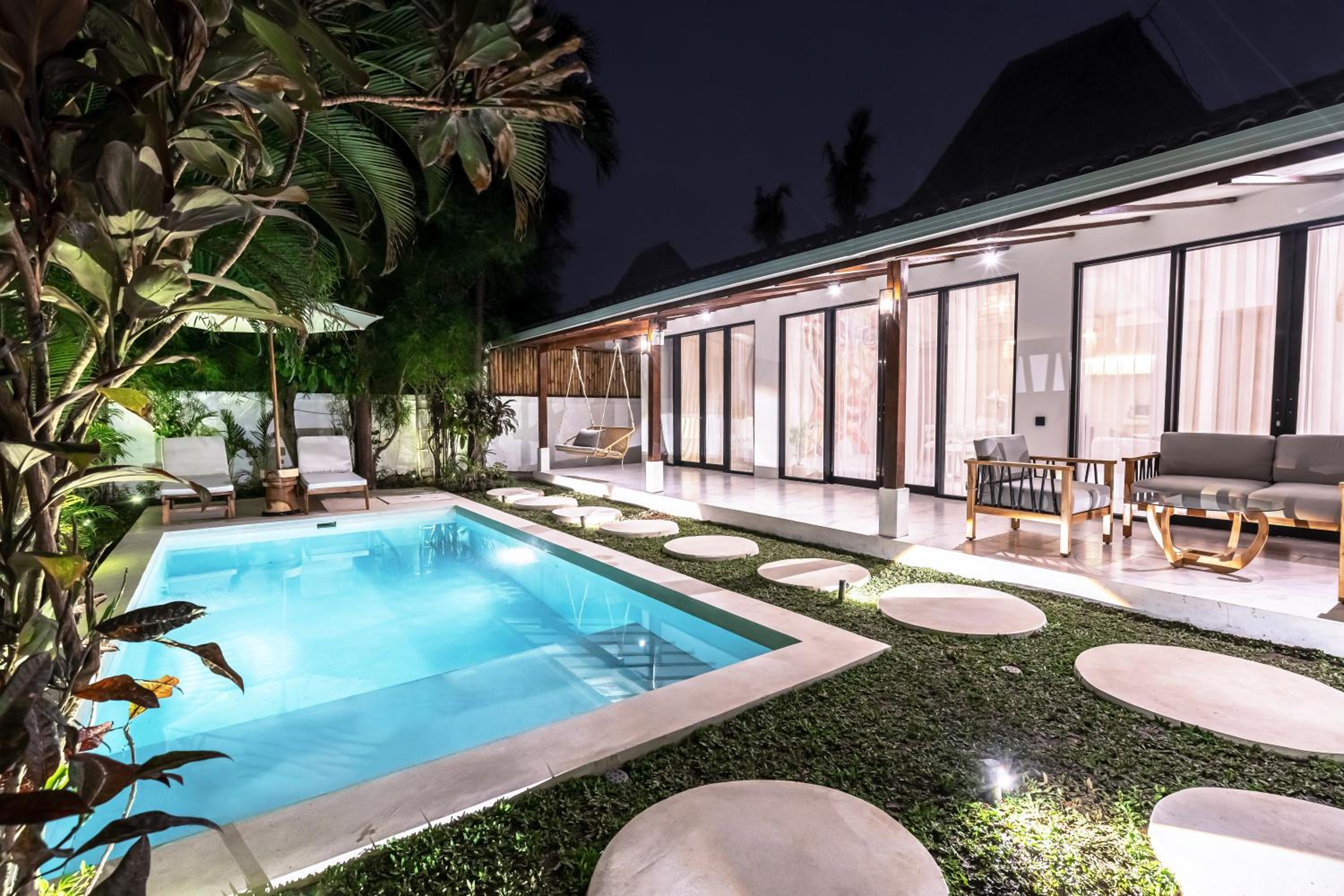 Blue Wave Villa by EVDEkimi Ubud