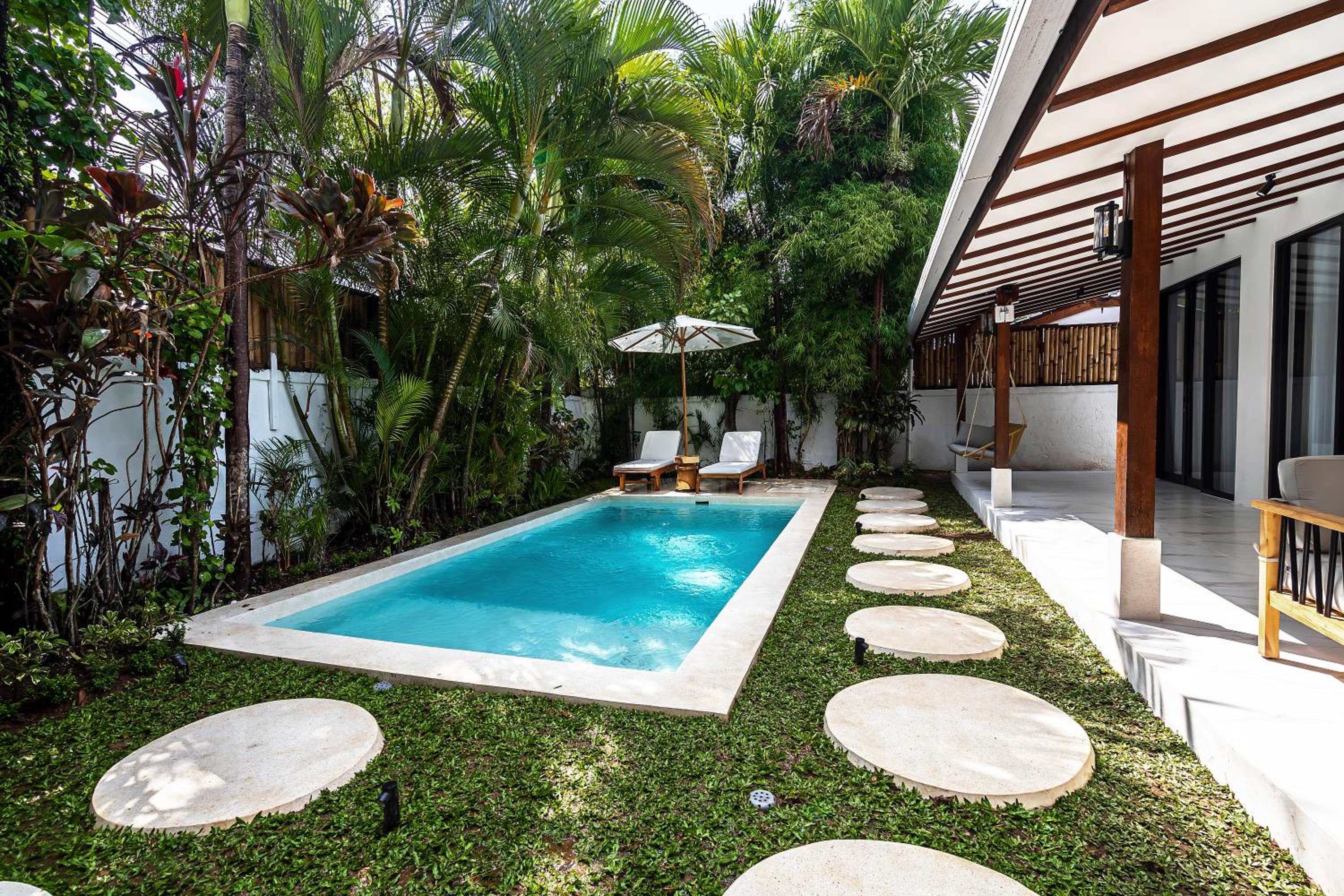 Blue Wave Villa by EVDEkimi Ubud