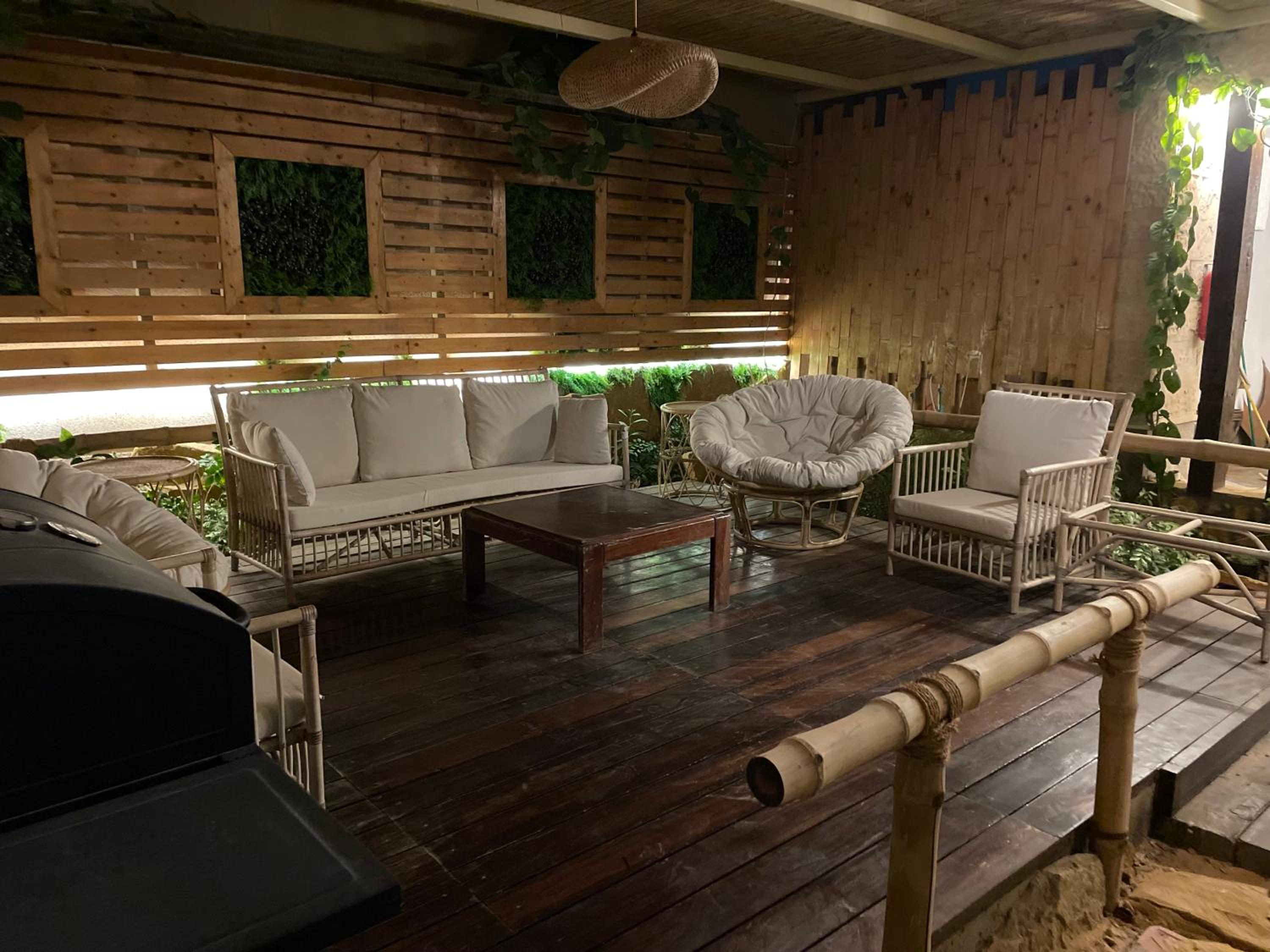 lounge