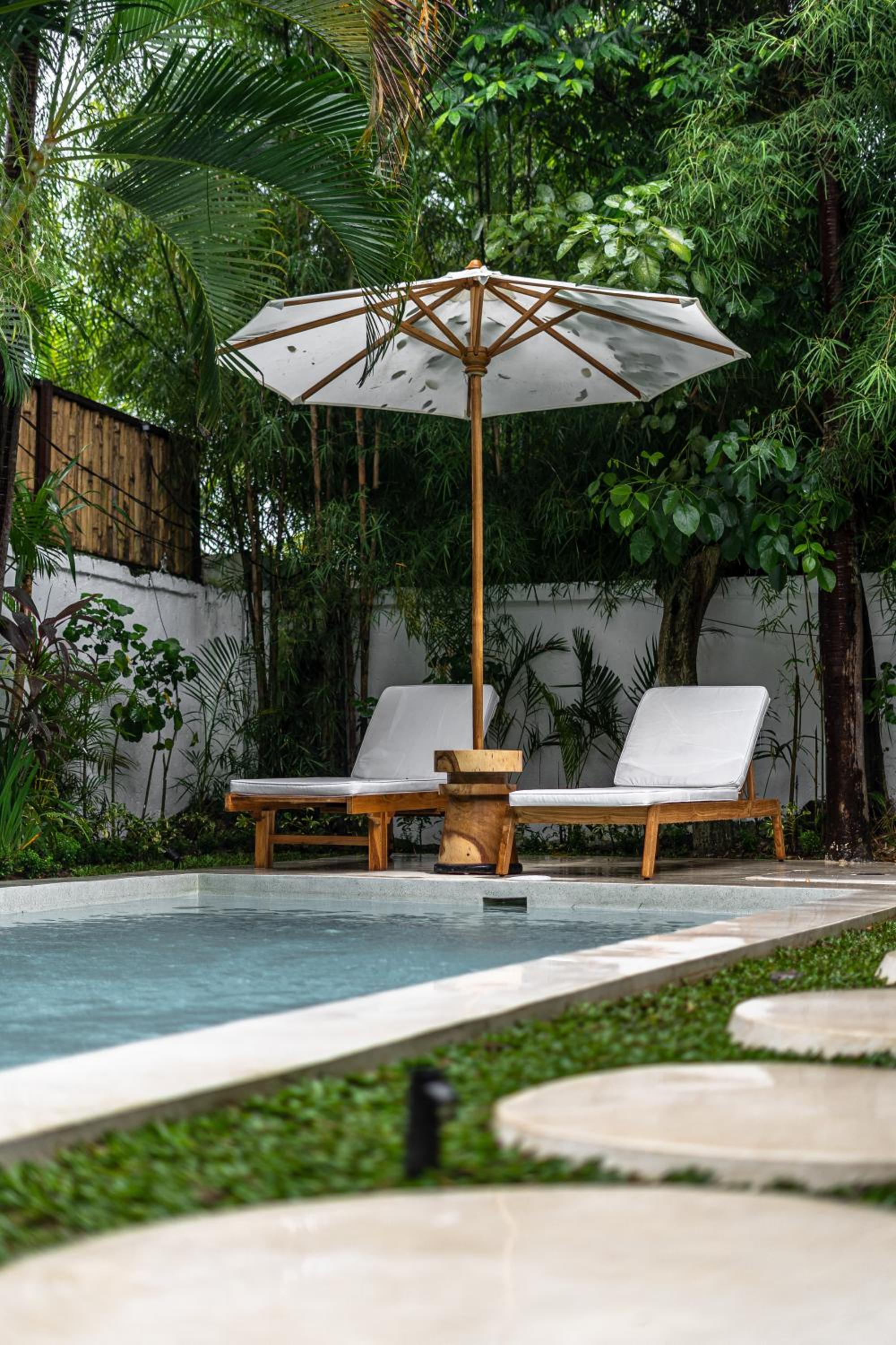 Blue Wave Villa by EVDEkimi Ubud