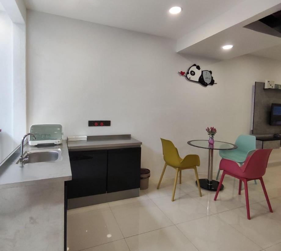 MM Homestay, 5pax, Air Putih, Central Town in Kuantan photo 2