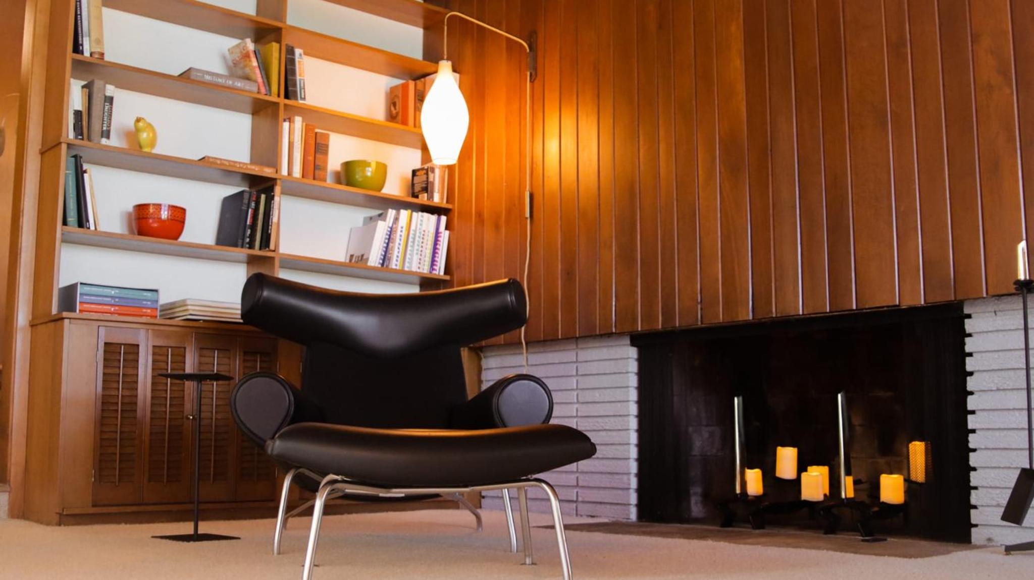 Mid-Century Lakefront Haven Near Wayzata view 2