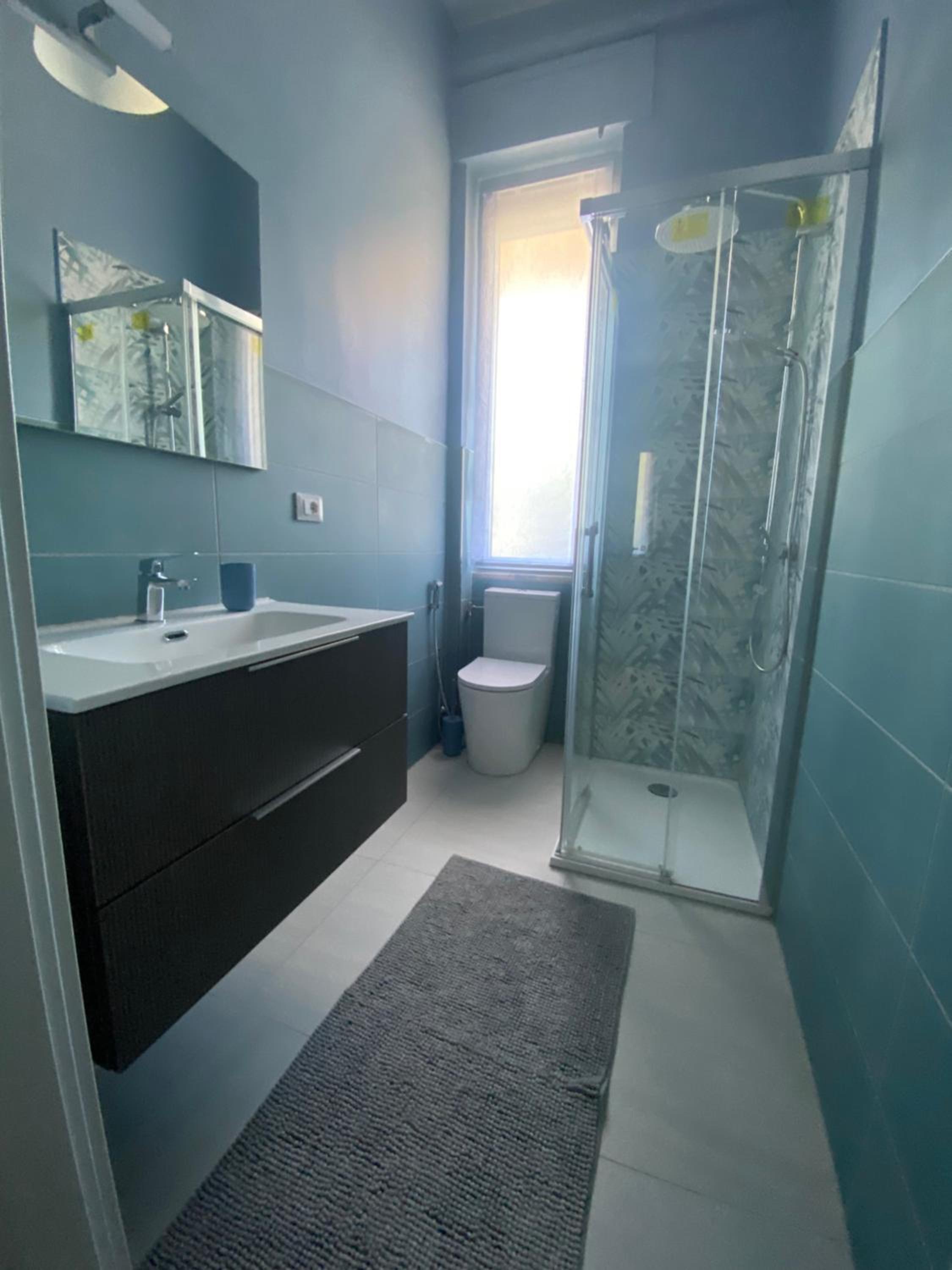 Mon Amour en Ortona — bathroom